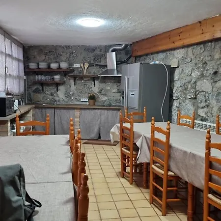 Hostal Rural Cal Xic Saldes-3